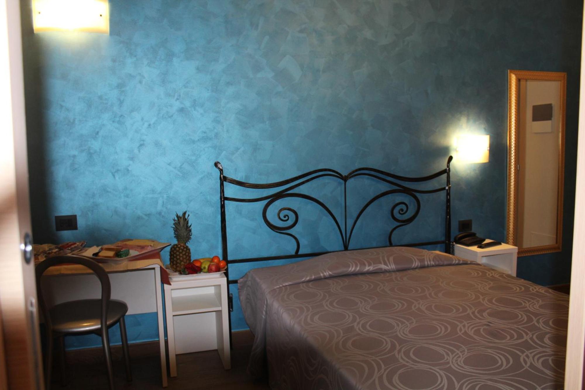 House Beatrice Milano Hotel Ruang foto
