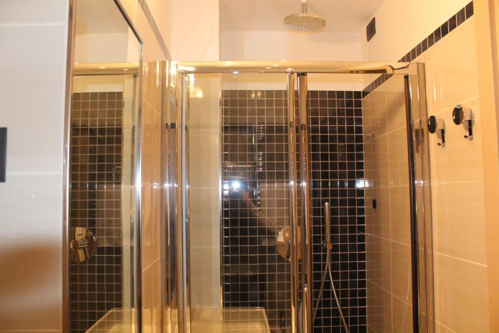 House Beatrice Milano Hotel Bagian luar foto